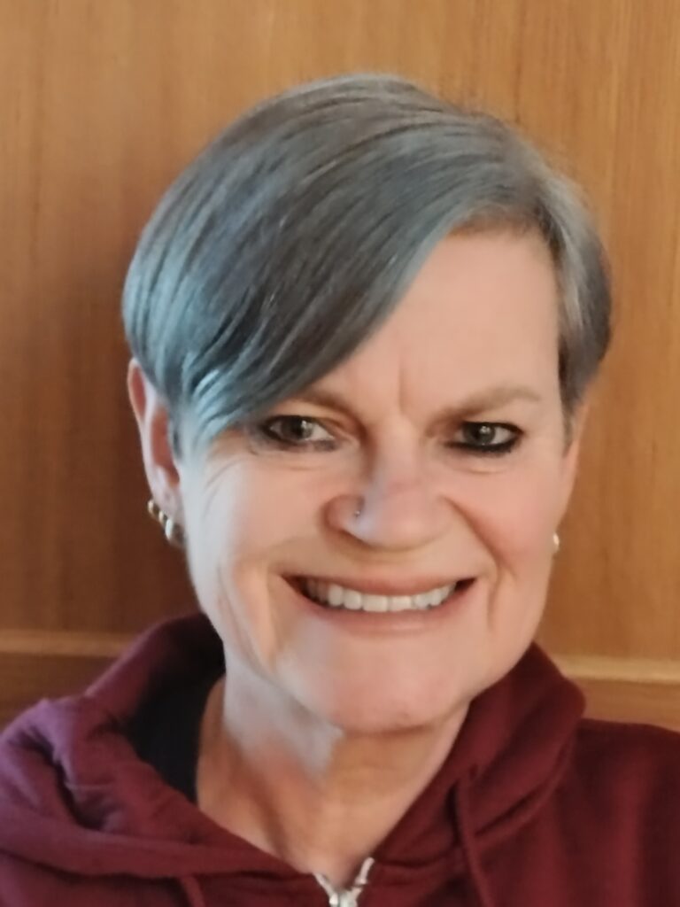Headshot of Lindsay Wright